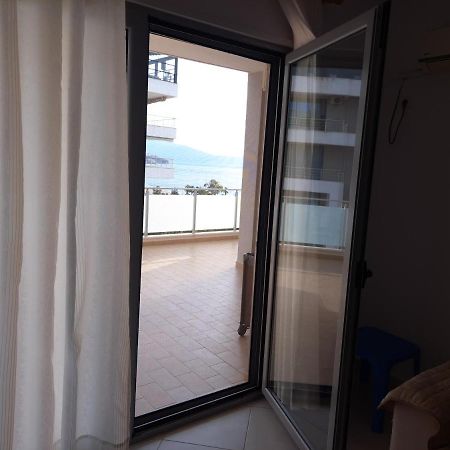 Aura Apartment วญอเรอ ภายนอก รูปภาพ